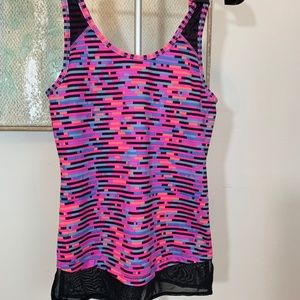 IVIVVA Kids top. Kids size 14.